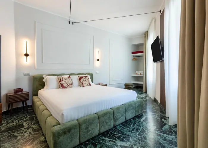 Deza Cavour Harmony Apartament *