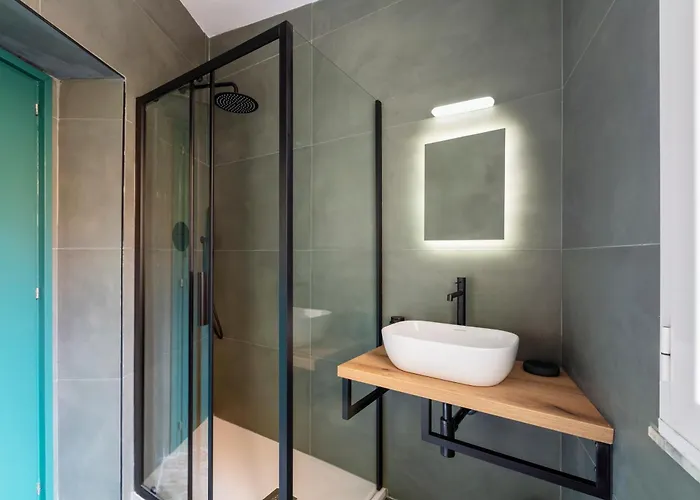 Apartament Deza Cavour Harmony Rzym