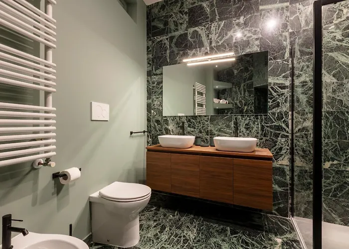 Deza Cavour Harmony Apartament *